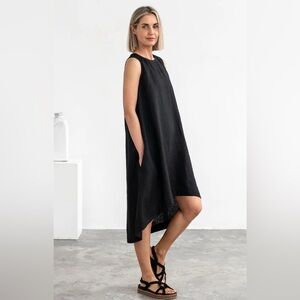 Magic Linen ROYAL TOSCANA LINEN DRESS IN BLACK - Size Medium
